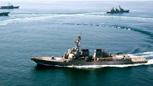 دولت چین به عبور ناو آمریکایی از نزدیک جزایر مصنوعی خود اعتراض کرد 